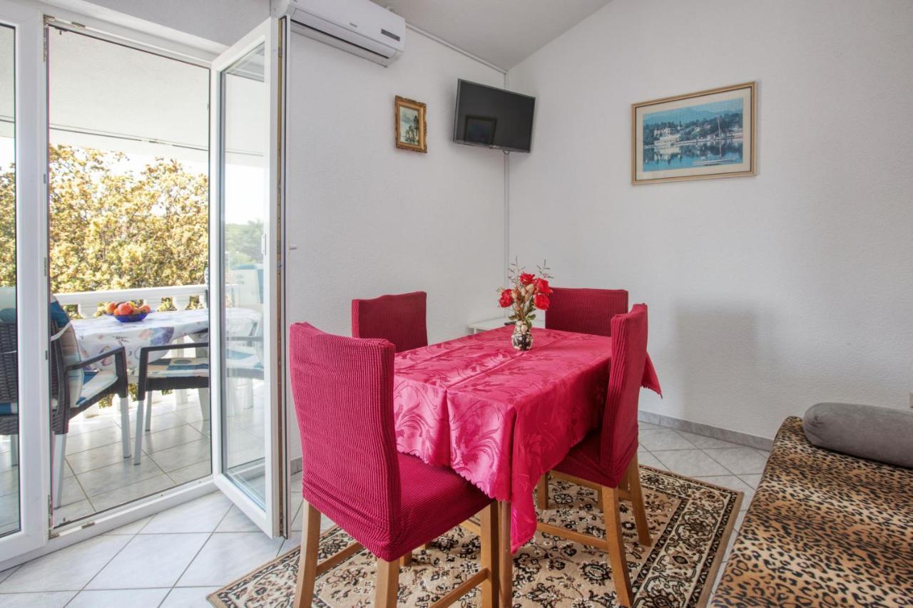 Apartments With A Parking Space Zablace, Sibenik - 4219 エクステリア 写真