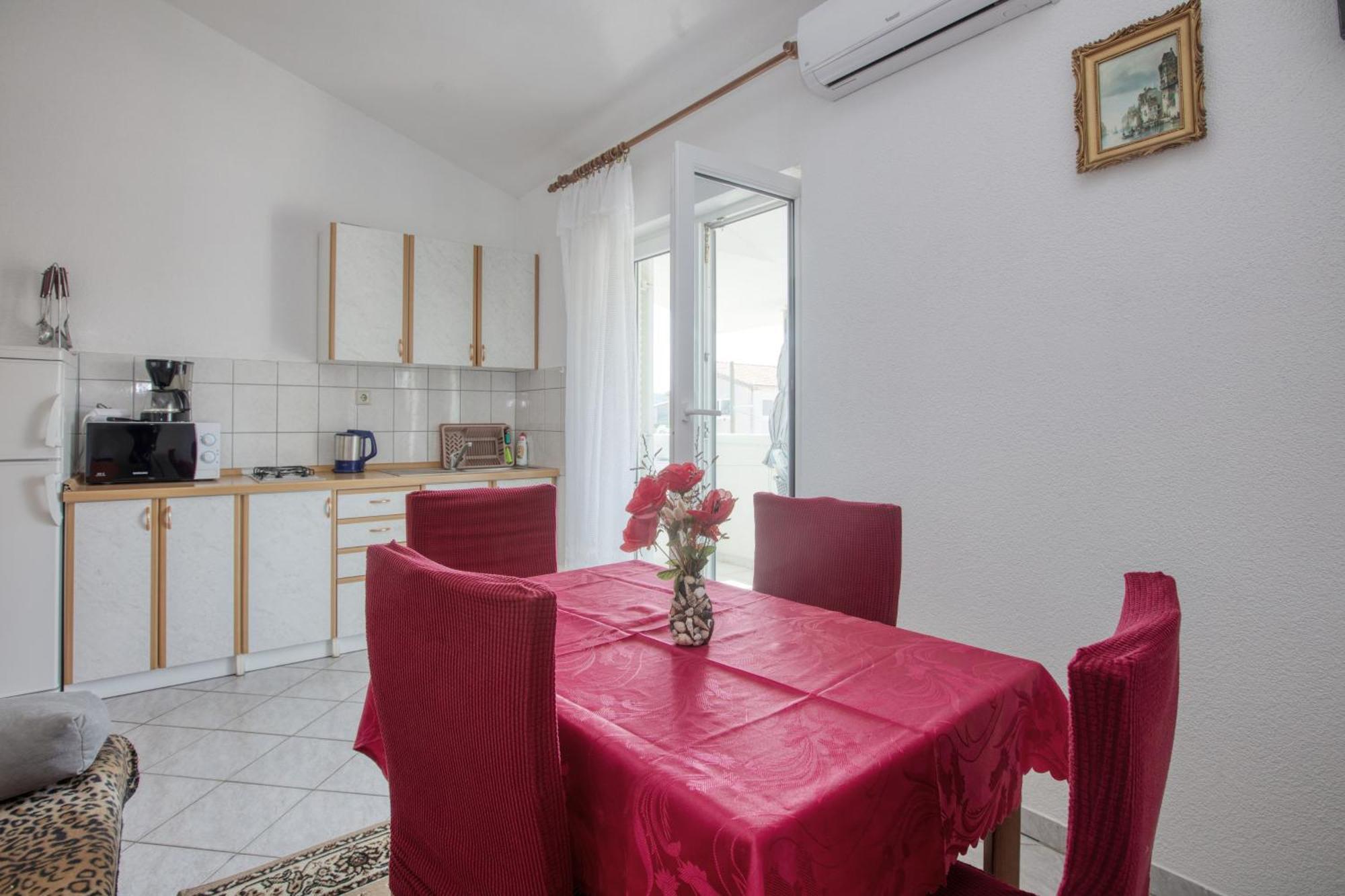 Apartments With A Parking Space Zablace, Sibenik - 4219 部屋 写真