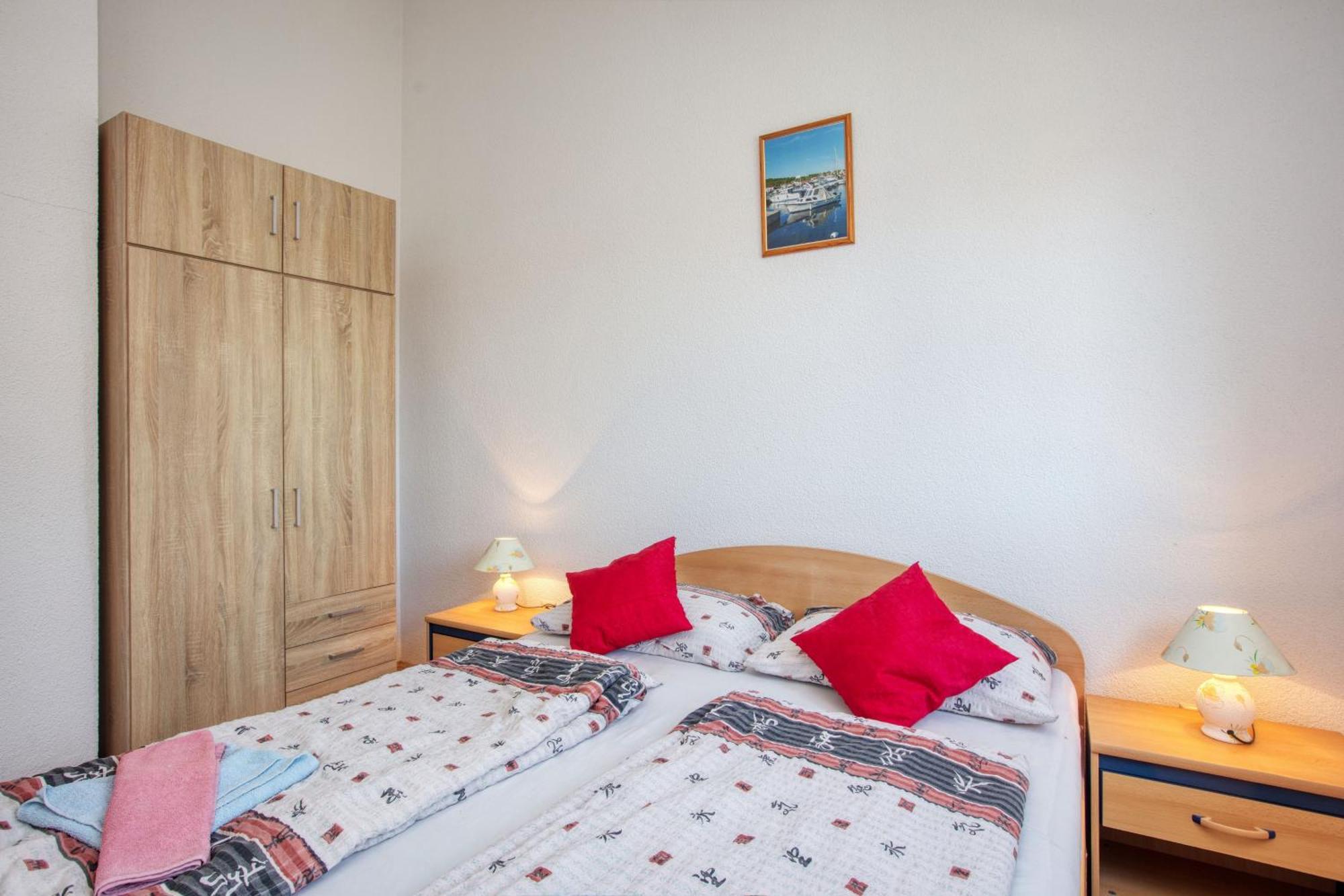 Apartments With A Parking Space Zablace, Sibenik - 4219 部屋 写真